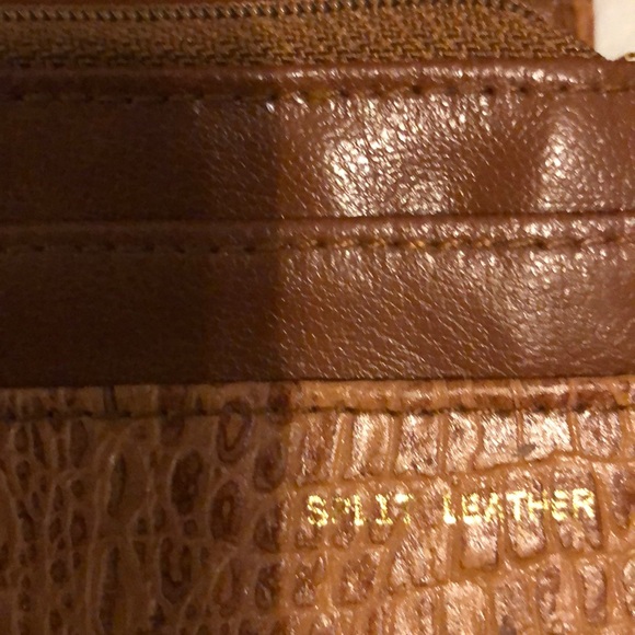 Croco embossed tan leather wallet - Picture 3 of 7